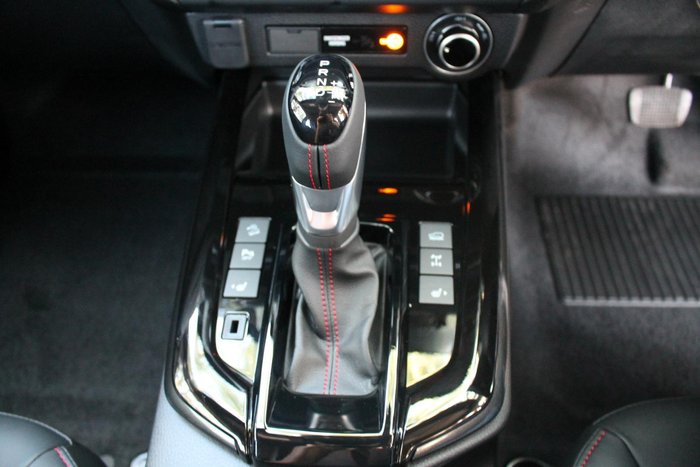 2025 Isuzu D-MAX X-TERRAIN