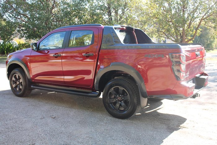 2025 Isuzu D-MAX X-TERRAIN