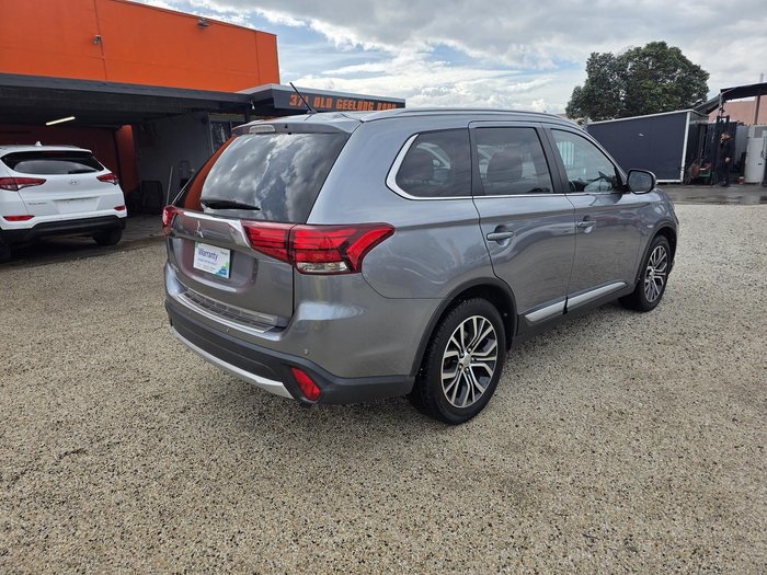 2015 Mitsubishi Outlander LS