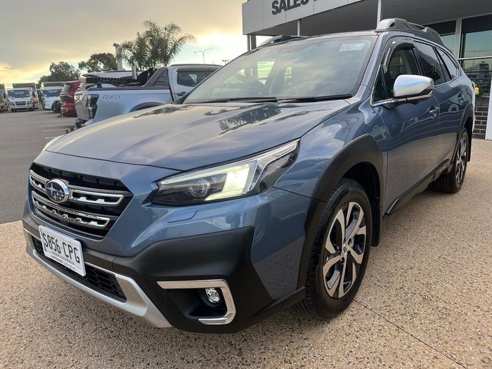 2022 Subaru Outback AWD Touring