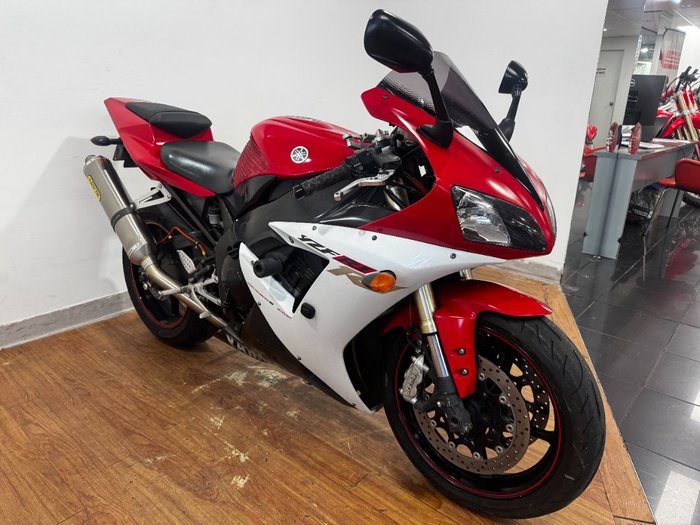 2002 Yamaha YZF-R1 WHITE