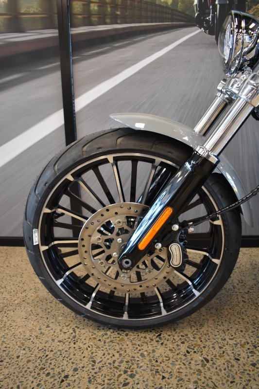 2026 HARLEY-DAVIDSON FXBR BREAKOUT (117)