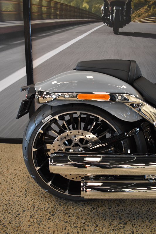 2026 HARLEY-DAVIDSON FXBR BREAKOUT (117)