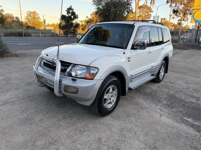 2001 MITSUBISHI PAJERO GLS LWB (4x4)