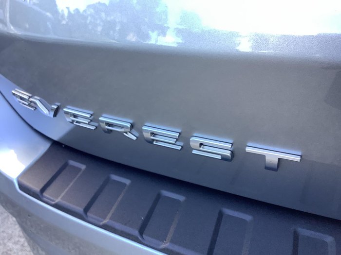 2025 Ford Everest Platinum