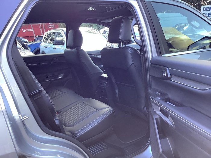 2025 Ford Everest Platinum