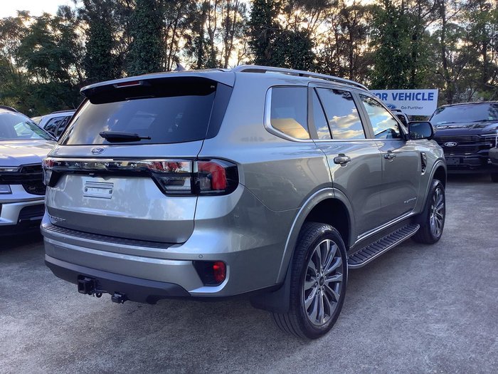 2025 Ford Everest Platinum