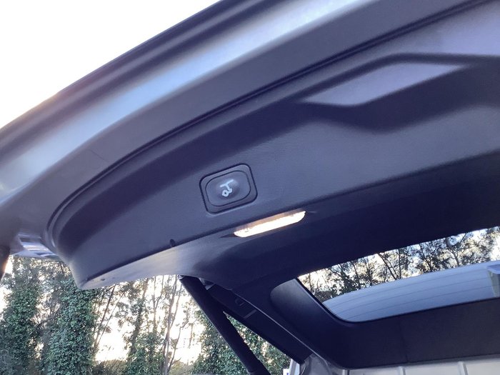 2025 Ford Everest Platinum