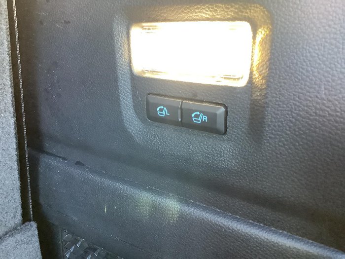2025 Ford Everest Platinum