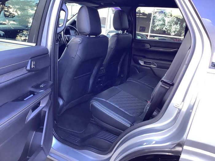 2025 Ford Everest Platinum