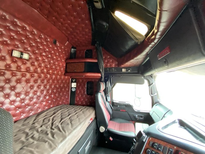 2015 Kenworth K200