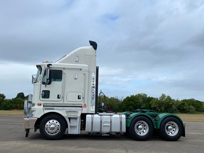2015 Kenworth K200
