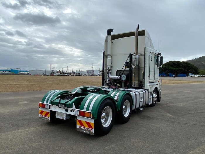 2015 Kenworth K200
