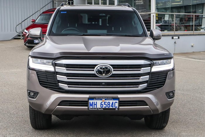 2025 Toyota Landcruiser VX
