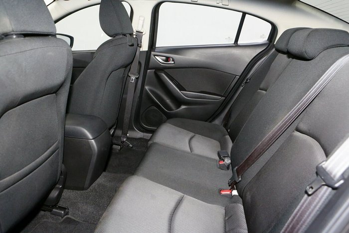 2016 Mazda 3 Neo
