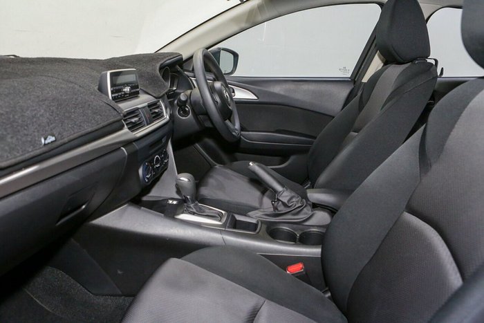 2016 Mazda 3 Neo
