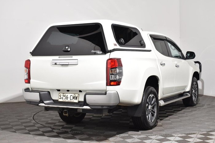 2021 Mitsubishi Triton GLS