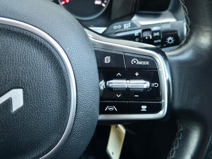 2022 Kia Sorento Sport