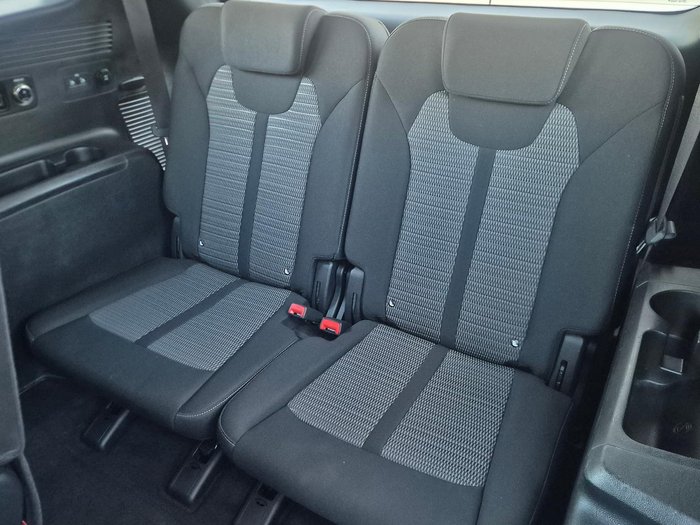 2022 Kia Sorento Sport