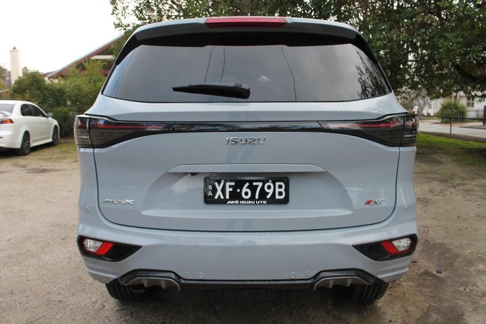 2025 Isuzu MU-X X-TERRAIN