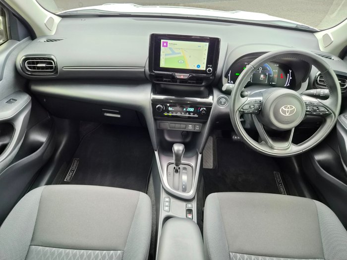 2024 Toyota Yaris Cross GXL