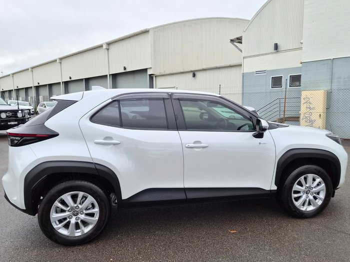 2024 Toyota Yaris Cross GXL