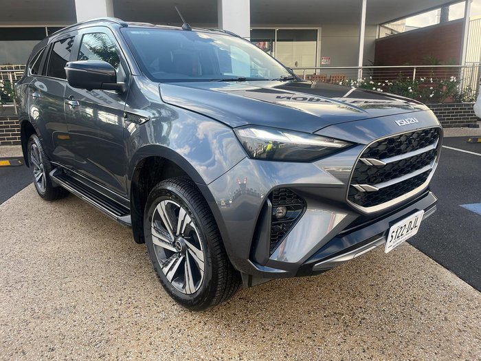 2025 Isuzu MU-X LS-T