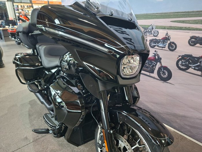 2026 HARLEY-DAVIDSON FLHXL STREET GLIDE LIMITED
