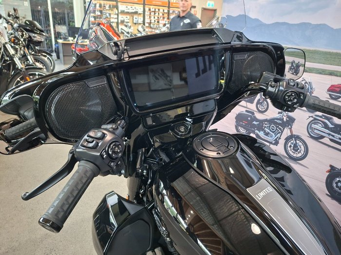 2026 HARLEY-DAVIDSON FLHXL STREET GLIDE LIMITED
