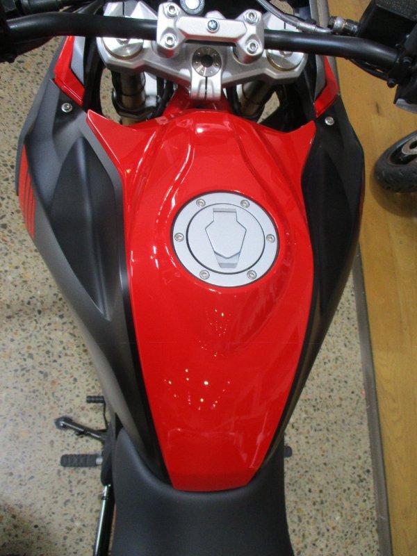 2025 BMW Motorrad G 310 GS RACING RED