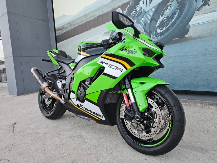 2025 Kawasaki NINJA ZX-10R Green