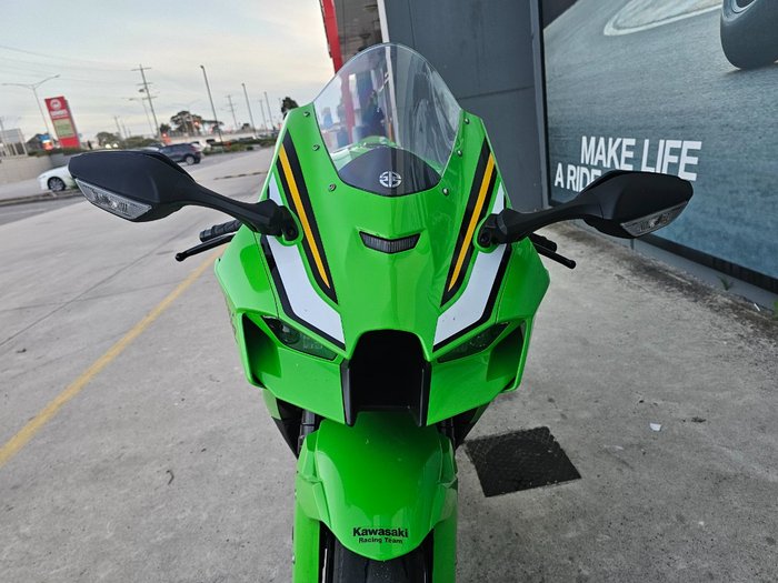 2025 Kawasaki NINJA ZX-10R Green