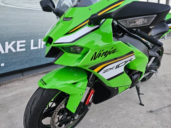 2025 Kawasaki NINJA ZX-10R Green