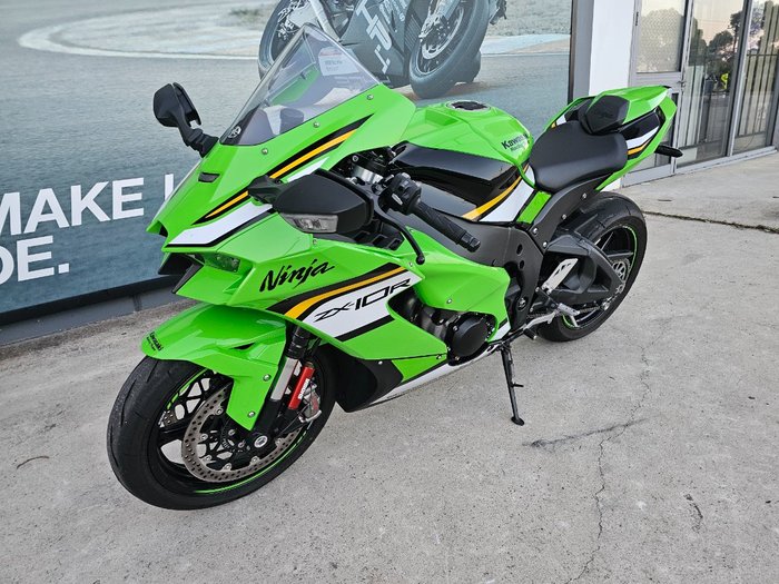 2025 Kawasaki NINJA ZX-10R Green