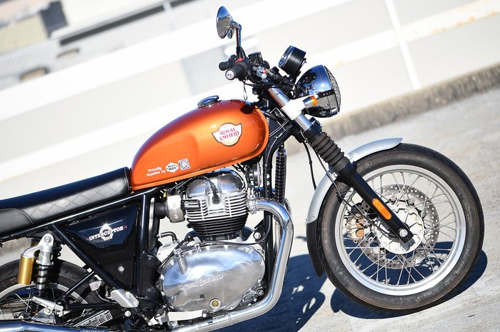 2025 Royal Enfield Interceptor 650 Classic