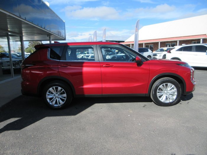 2026 Mitsubishi Outlander ES ZM MY26