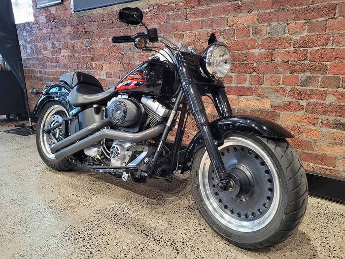Harley-Davidson Fat Boy Lo 1584 (FLSTFB) Softail