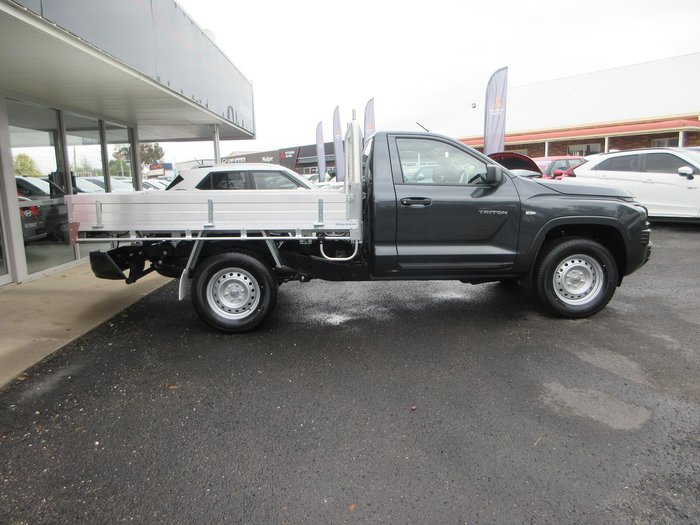2026 Mitsubishi Triton GLX