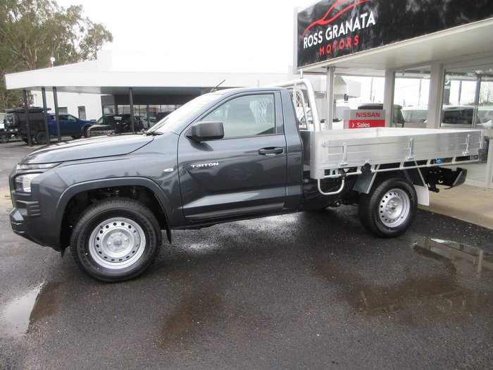 2026 Mitsubishi Triton GLX