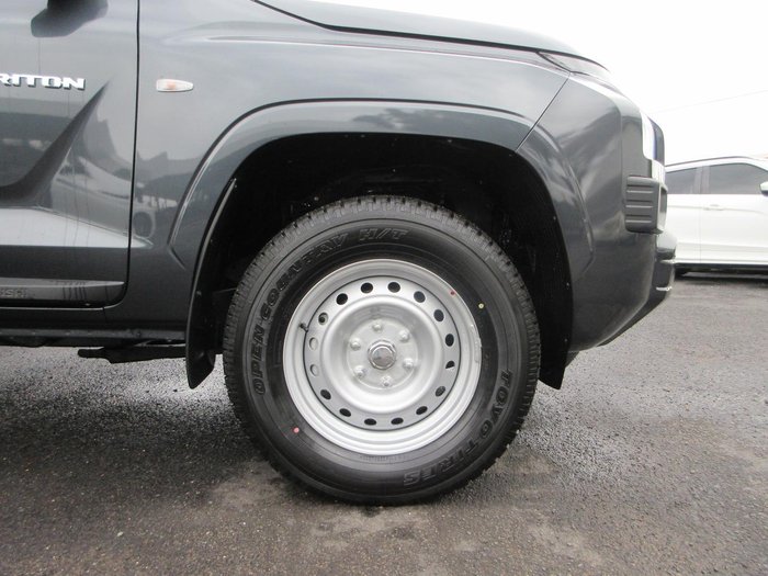 2026 Mitsubishi Triton GLX