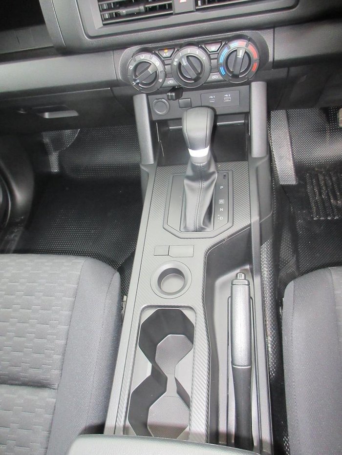 2026 Mitsubishi Triton GLX