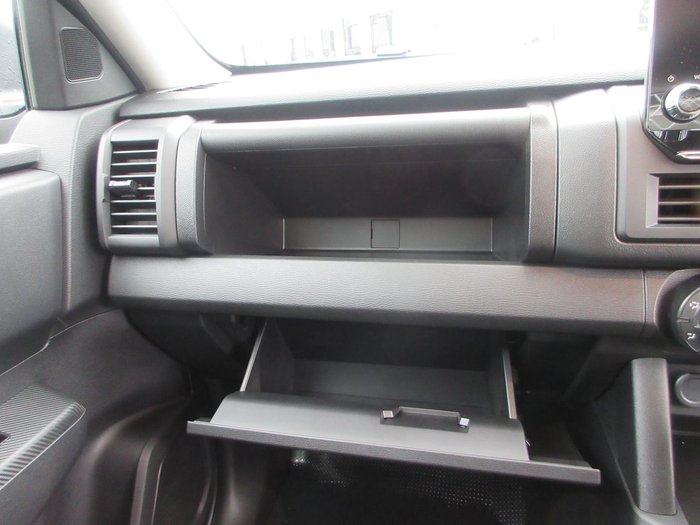 2026 Mitsubishi Triton GLX
