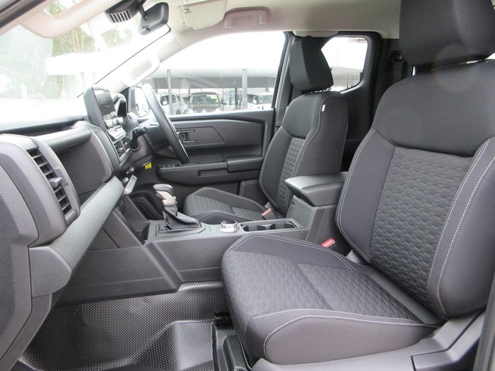 2026 Mitsubishi Triton GLX+