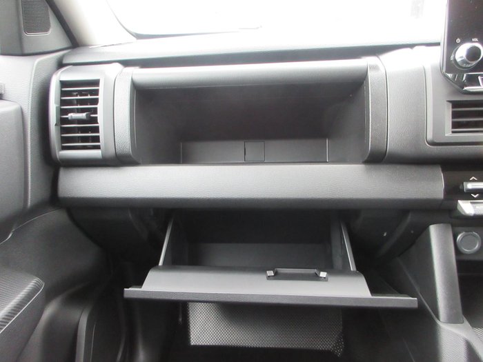 2026 Mitsubishi Triton GLX+