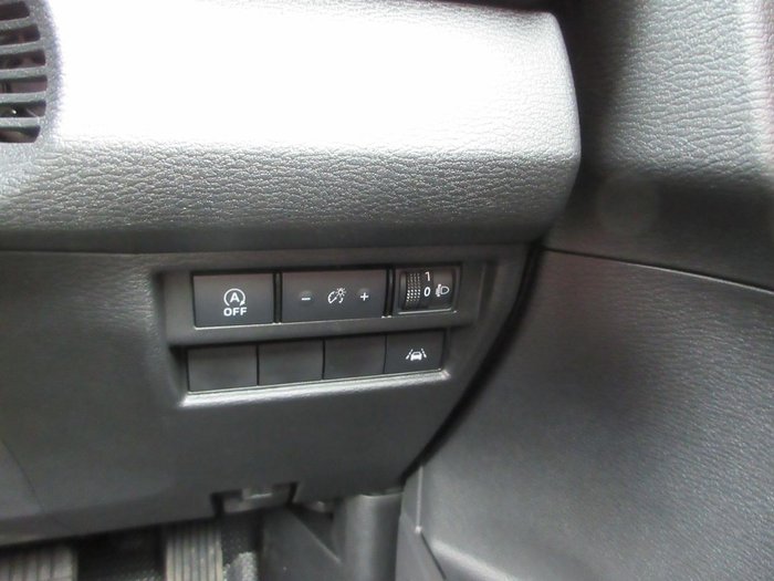 2026 Mitsubishi Triton GLX+
