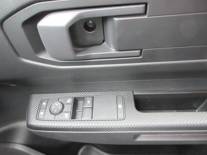 2026 Mitsubishi Triton GLX+