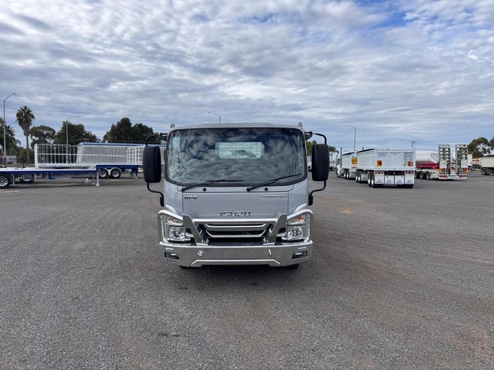 2025 Isuzu N Series NPR 45/55-155 Tradepack