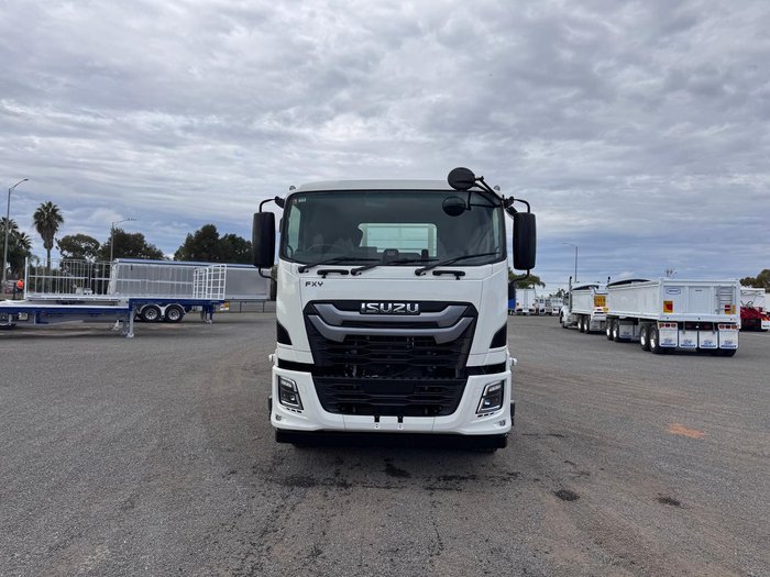 2025 Isuzu F Series