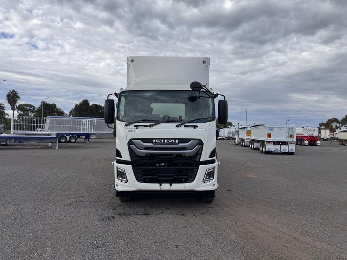 2025 Isuzu F Series FVL 260-300 AT R67