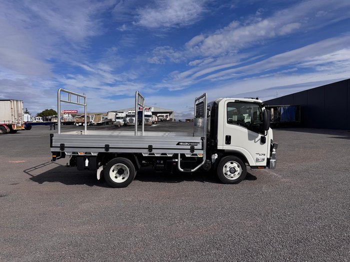 2026 Isuzu N Series NPR 45/65-175 DT D28 Tradepack